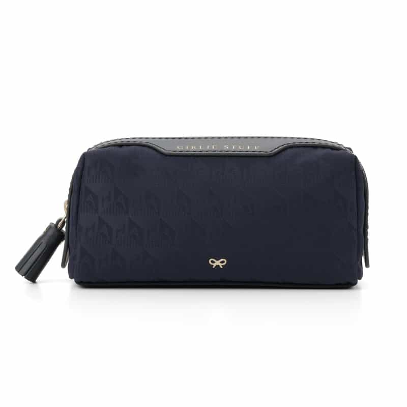 ANYA HINDMARCH ＜アニヤ ハインドマーチ＞ AHロゴ・ガーリー・スタッフ・ポーチ
