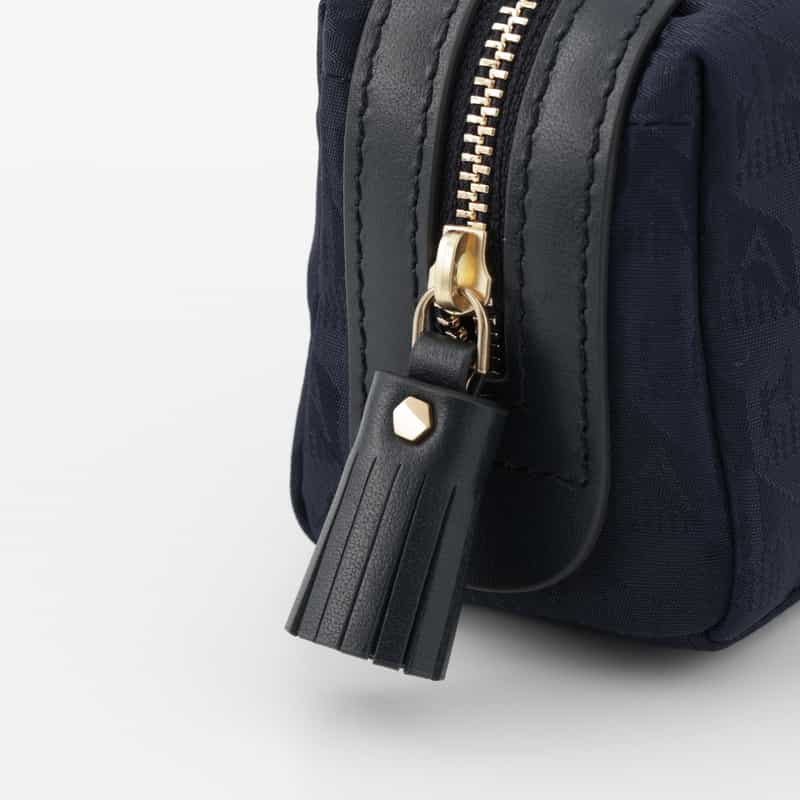 ANYA HINDMARCH ANYA HINDMARCH ＜アニヤ ハインドマーチ＞ AHロゴ・ガーリー・スタッフ・ポーチ NAVY