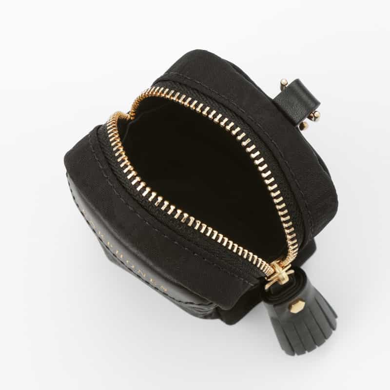 ANYA HINDMARCH ANYA HINDMARCH ＜アニヤ ハインドマーチ＞ AHロゴ ナイロン イヤフォンポーチ BLACK