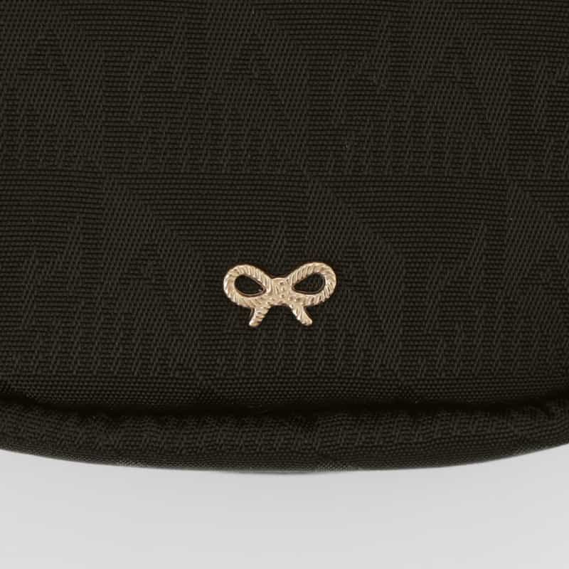 ANYA HINDMARCH ANYA HINDMARCH ＜アニヤ ハインドマーチ＞ AHロゴ ナイロン イヤフォンポーチ BLACK