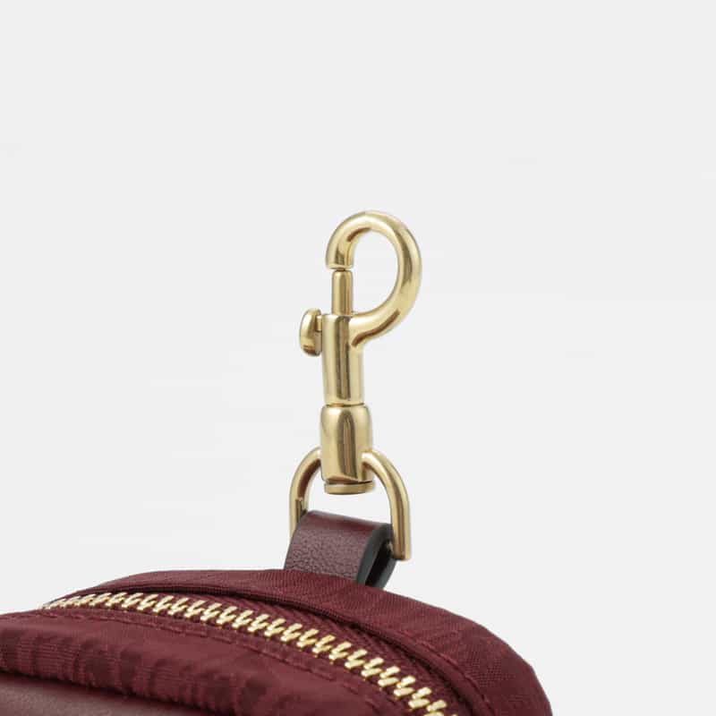 ANYA HINDMARCH ANYA HINDMARCH ＜アニヤ ハインドマーチ＞ AHロゴ ナイロン イヤフォンポーチ WINE