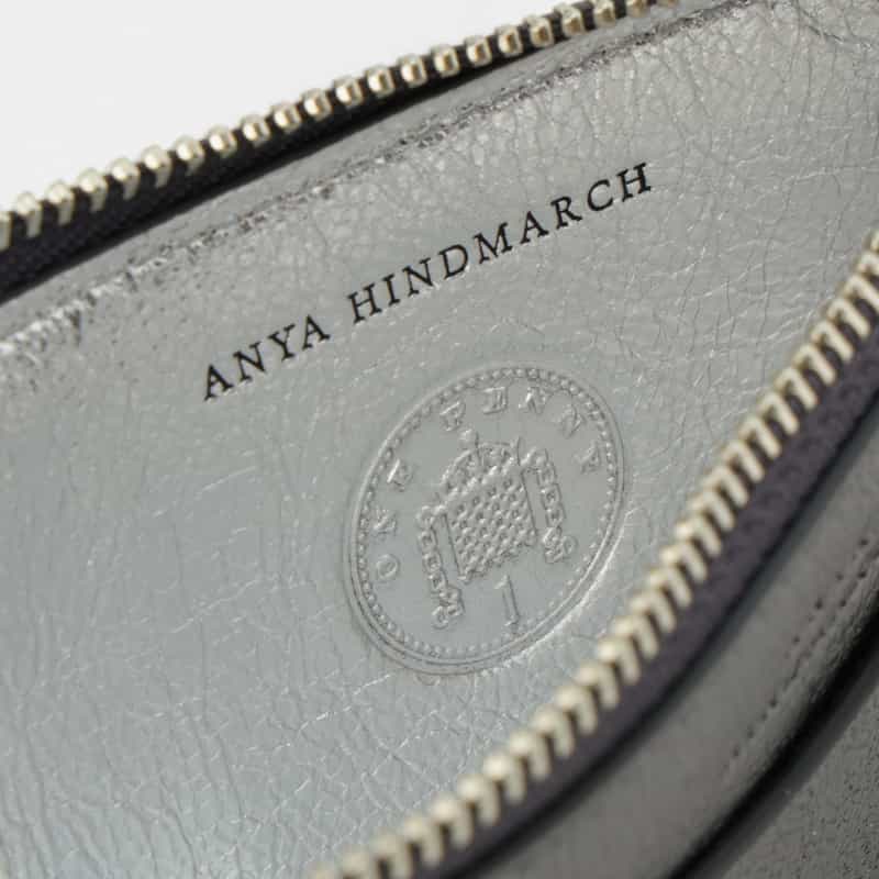 ANYA HINDMARCH ANYA HINDMARCH ＜アニヤ ハインドマーチ＞ メタリックフラグメントケース “EYES“ GRAY