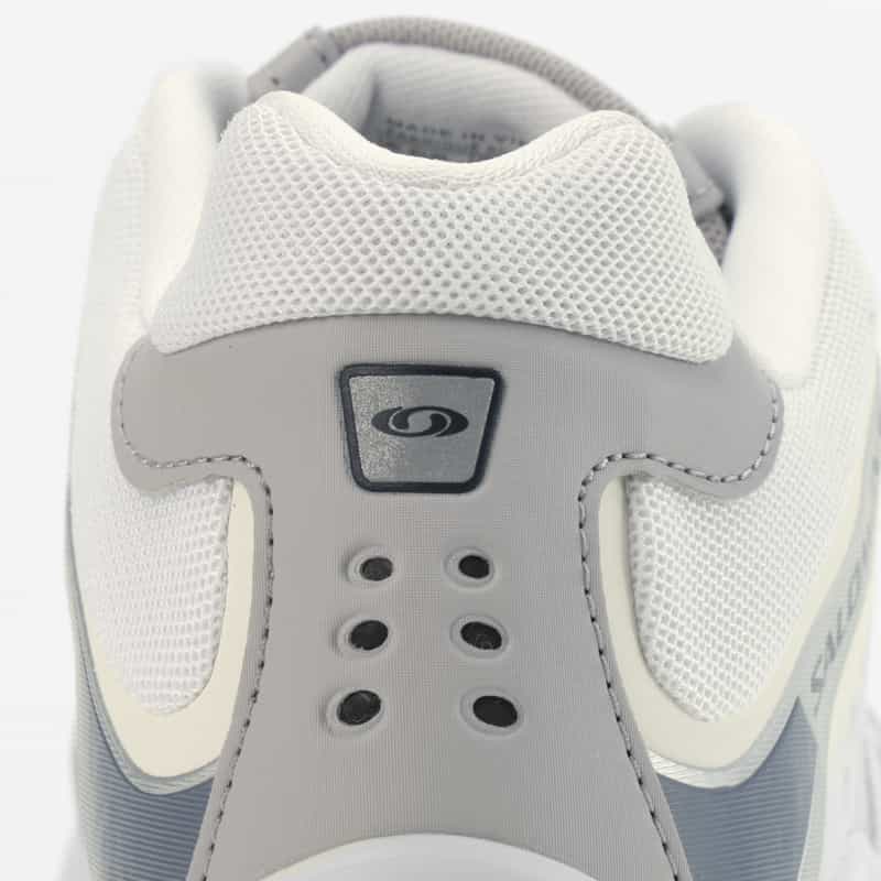 SALOMON SALOMON＜サロモン＞ スニーカー“XT-WHISPER" LIGHT BLUE