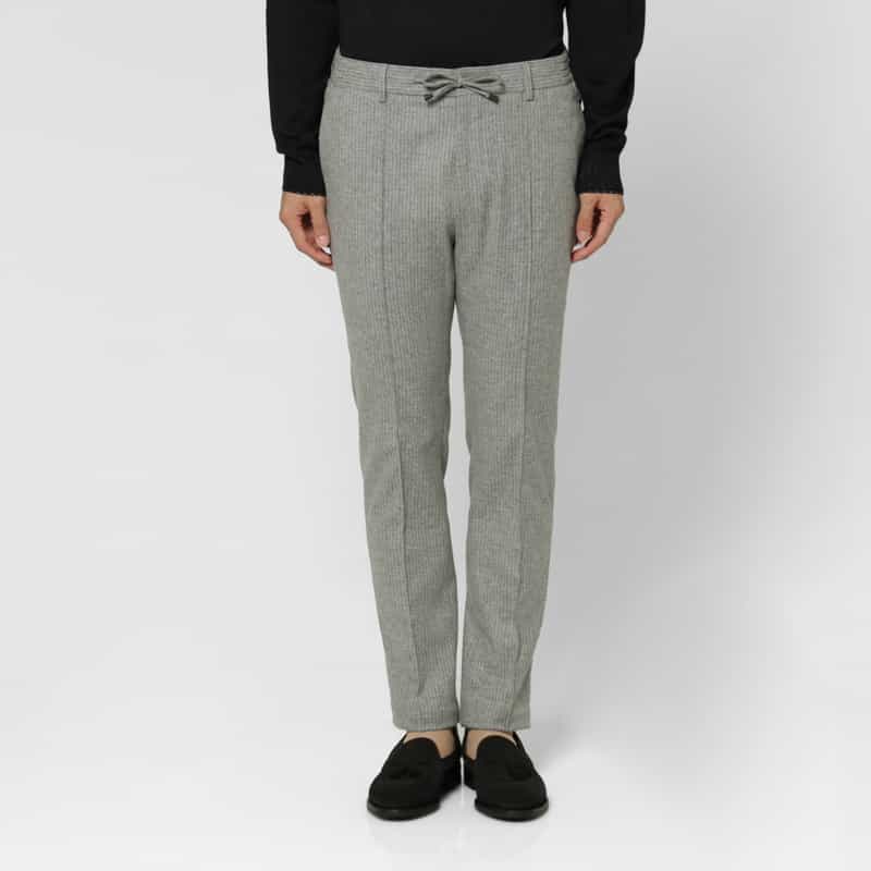 GIABSARCHIVIO GIABSARCHIVIO＜ジャブスアルキヴィオ＞ ウールサキソニー素材ストライプ柄テーパードパンツ“MASACCIO" LIGHT GRAY