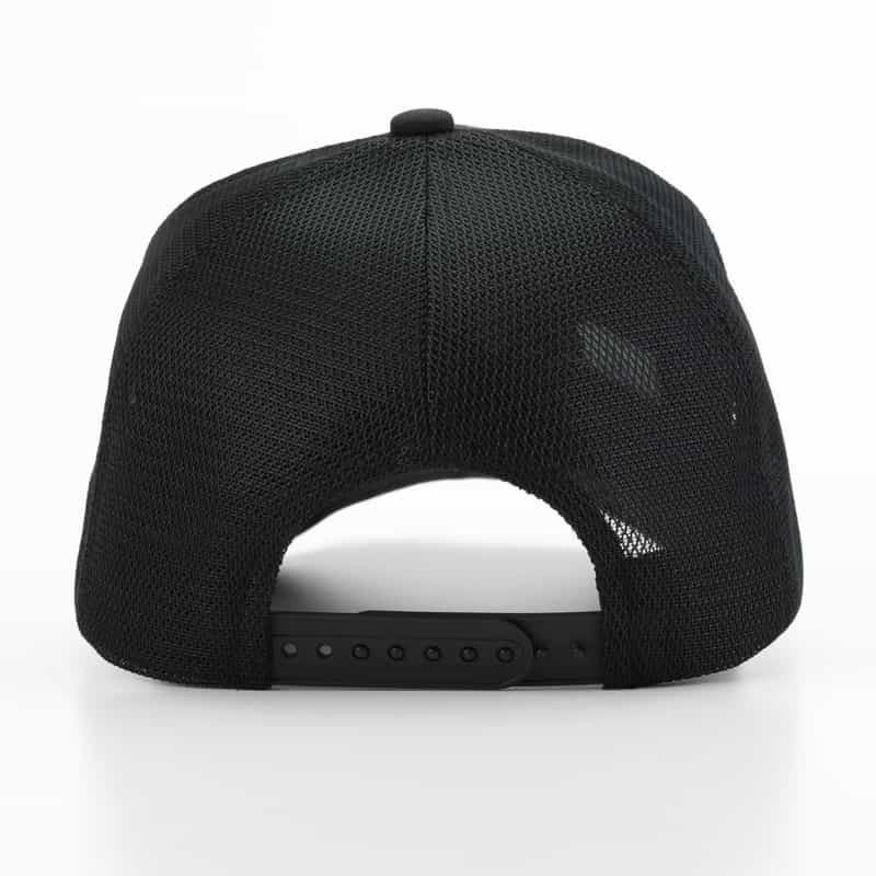 YOSHINORI KOTAKE DESIGN YOSHINORI KOTAKE DESIGN＜ヨシノリ コタケ デザイン＞ バーニーズ　ニューヨーク限定キャップ BLACK