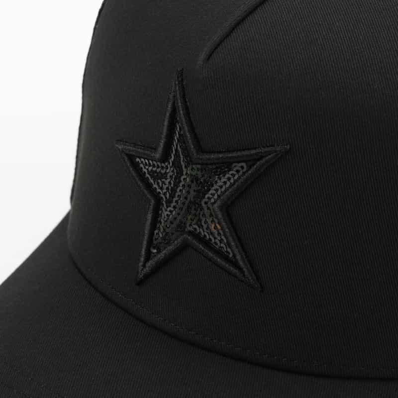 YOSHINORI KOTAKE DESIGN YOSHINORI KOTAKE DESIGN＜ヨシノリ コタケ デザイン＞ バーニーズ　ニューヨーク限定キャップ BLACK
