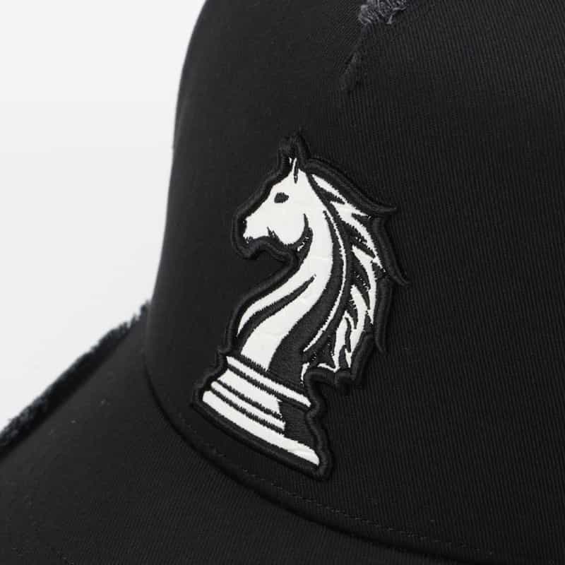 YOSHINORI KOTAKE DESIGN YOSHINORI KOTAKE DESIGN＜ヨシノリ コタケ デザイン＞ ベースボールキャップ“CHESS" BLACK