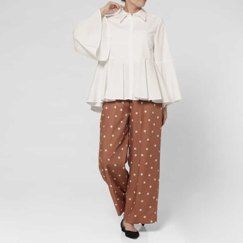 BARNEYS NEW YORK ウォッシャブル ペプラムヘム フレアスリーブシャツ WHITE