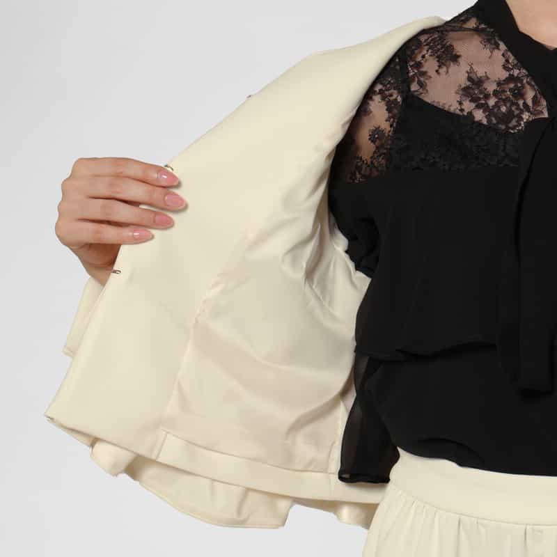 BARNEYS NEW YORK セットアップ フリルヘム ボレロジャケット OFF WHITE