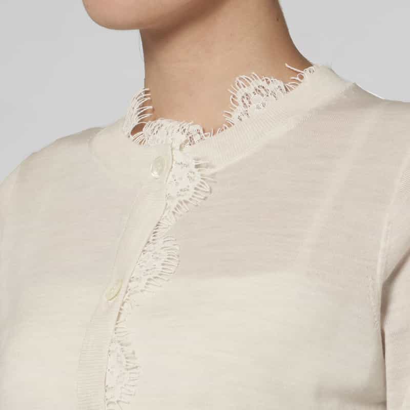 BARNEYS NEW YORK レースヘム クルーネックニットカーディガン WHITE