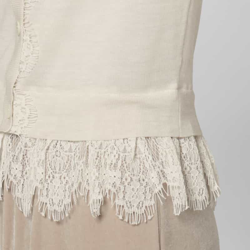 BARNEYS NEW YORK レースヘム クルーネックニットカーディガン WHITE
