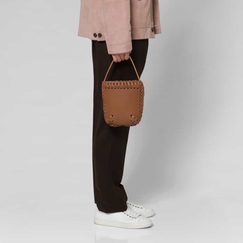 IL MICIO IL MICIO＜イル ミーチョ＞レザーバケツバッグ“B2-6S" LIGHT BROWN