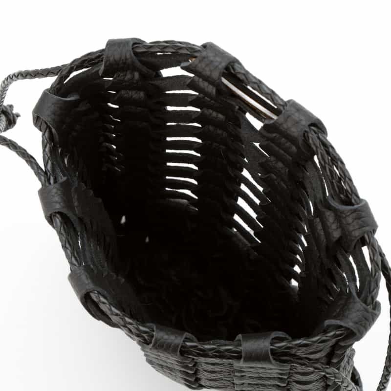 IL MICIO IL MICIO＜イル ミーチョ＞レザー巾着バッグ“B-65" BLACK