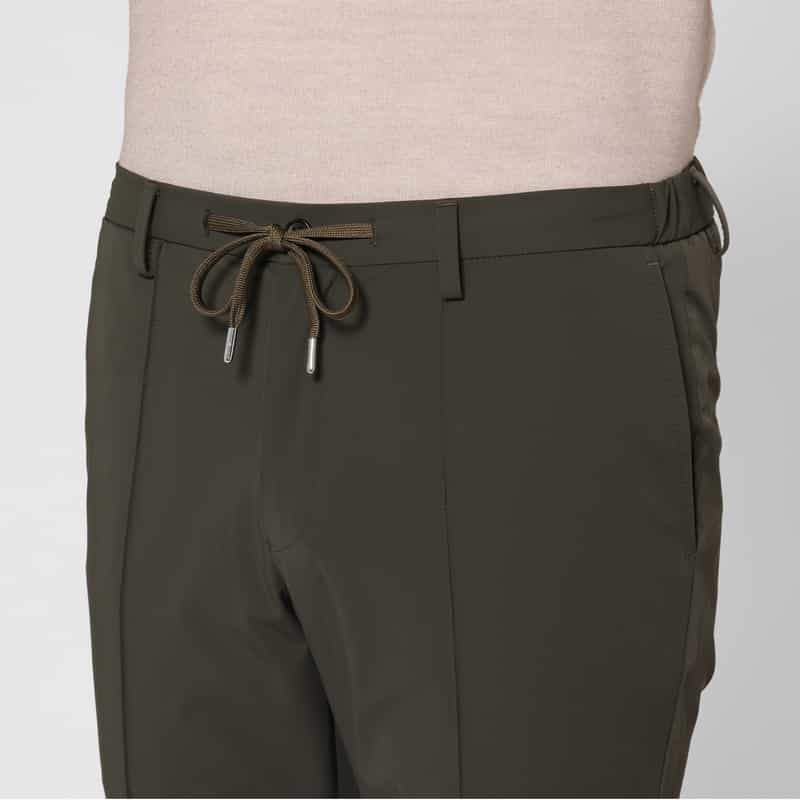 BARNEYS NEW YORK セットアップ ストレッチ素材イージーパンツ KHAKI