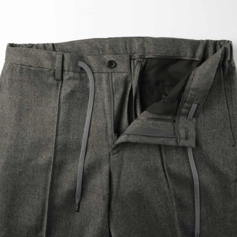 BARNEYS NEW YORK セットアップ フランネル素材ストレッチパンツ（REDA社製生地使用） GRAY