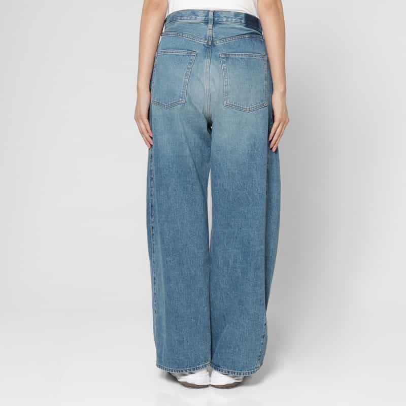 HYKE HYKE ＜ハイク＞ バレルレッグデニムパンツ BLUE