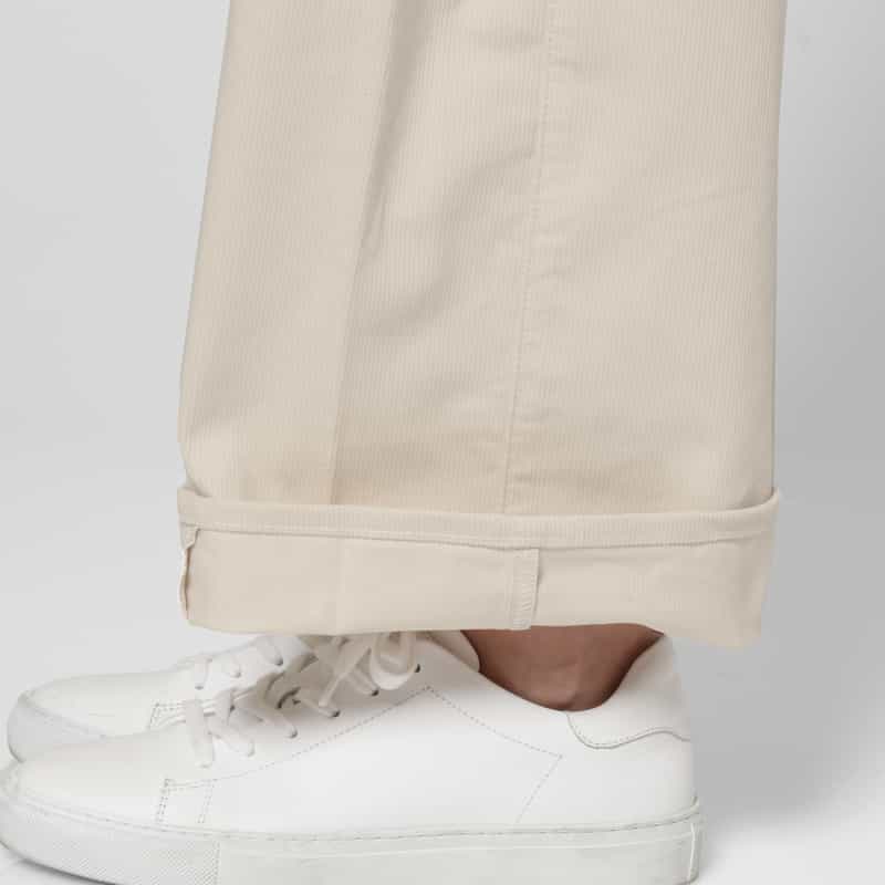 HYKE HYKE ＜ハイク＞ コーデュロイ バレルレッグパンツ IVORY
