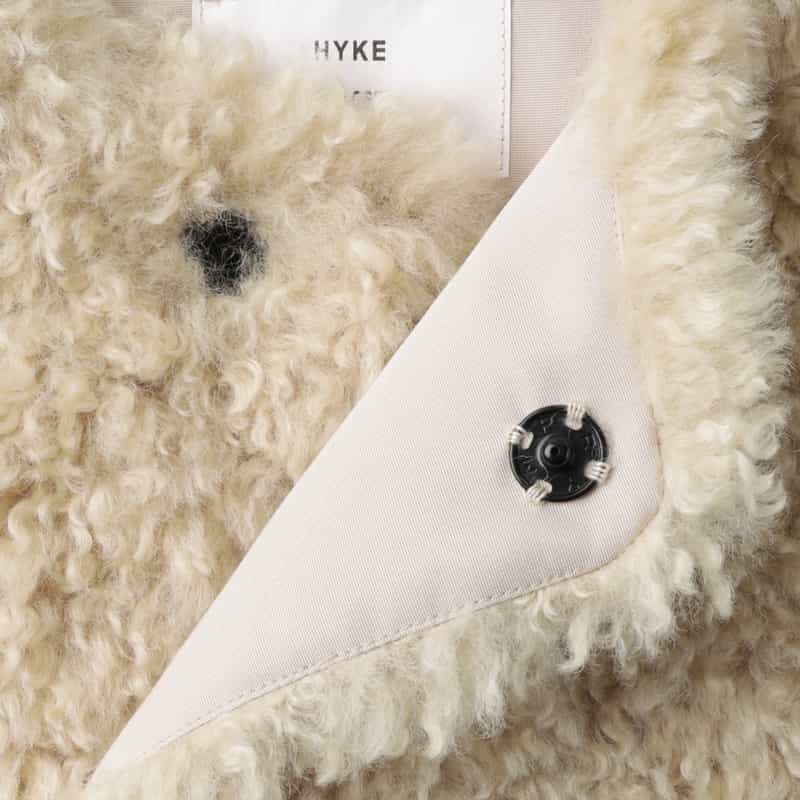 HYKE HYKE ＜ハイク＞ クロップドボアベスト IVORY