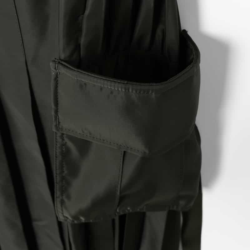 SACAI SACAI＜サカイ＞ ポケット付きナイロンツイルプリーツスカート KHAKI