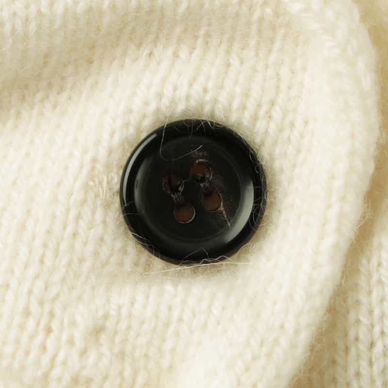 PILLINGS PILLINGS ＜ピリングス＞ バーニーズ　ニューヨーク限定 カシミヤニットカーディガン WHITE