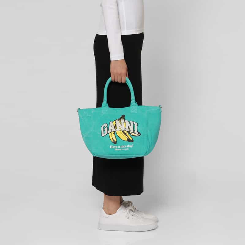 GANNI GANNI ＜ガニー＞ バナナプリント スモールトートバッグ LIGHT BLUE