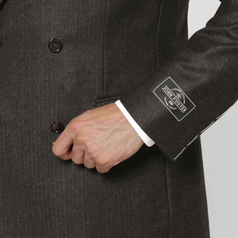 BARNEYS NEW YORK ウールフランネル素材ストライプ柄ダブルブレストスーツ"BROOKLYN" DARK GRAY