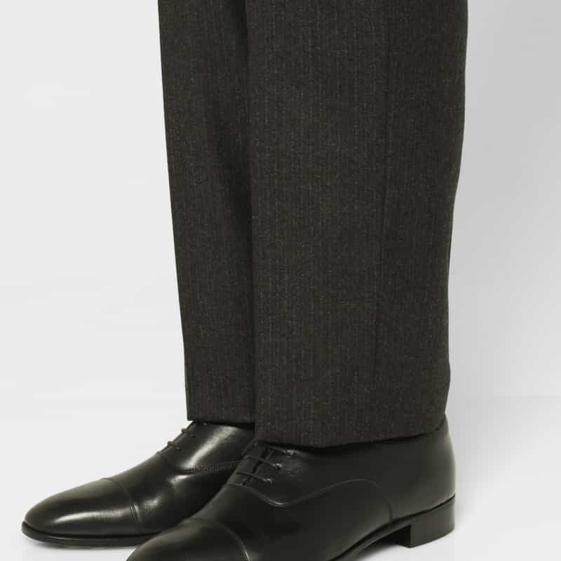 BARNEYS NEW YORK ウールフランネル素材ストライプ柄ダブルブレストスーツ"BROOKLYN" DARK GRAY
