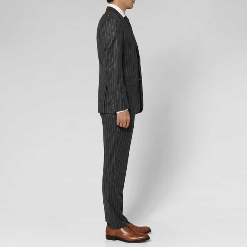 BARNEYS NEW YORK チョークストライプ柄スーツ“MADISON" GRAY