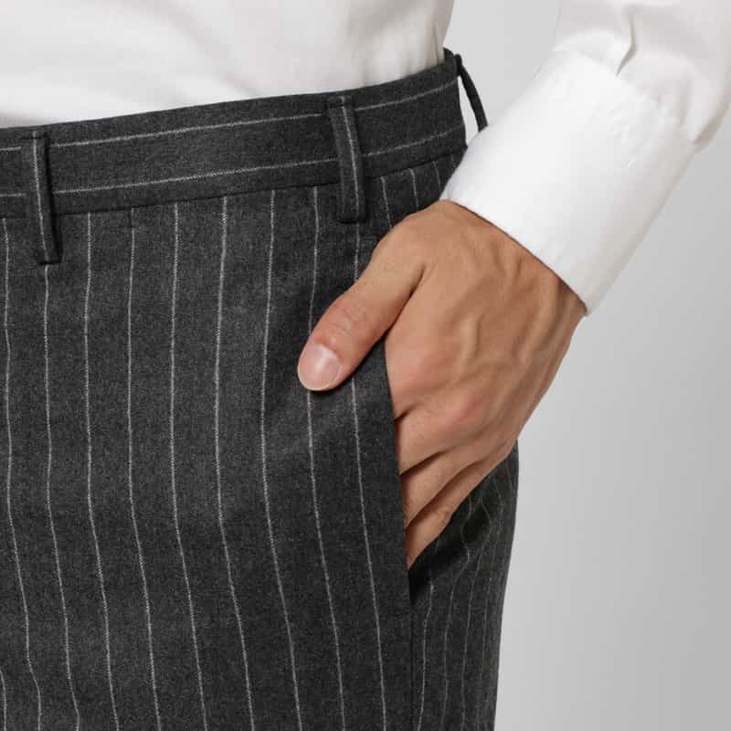 BARNEYS NEW YORK チョークストライプ柄スーツ“MADISON" GRAY