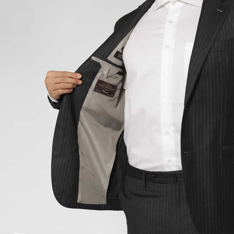 BARNEYS NEW YORK ピンストライプ柄スーツ“MANHATTAN" GRAY