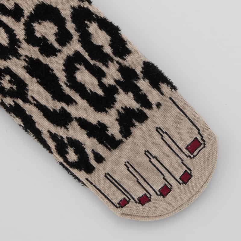 ONYVA ONYVA ＜オニヴァ＞ レオパード柄ソックス BEIGE