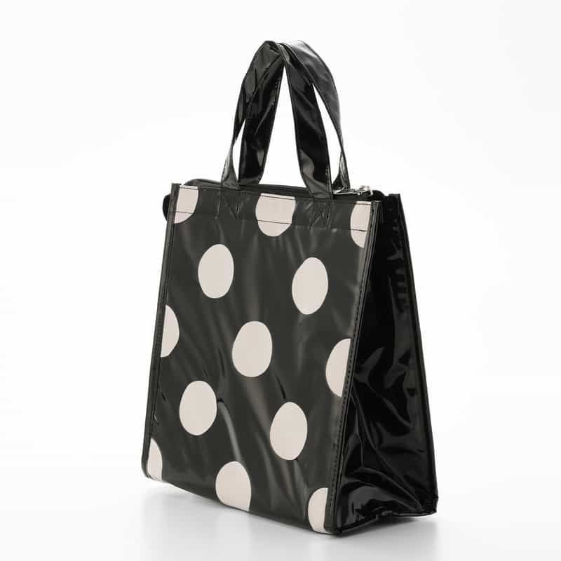BARNEYS NEW YORK ロゴ入りPVC保冷トートバッグ／ドット柄 BLACK