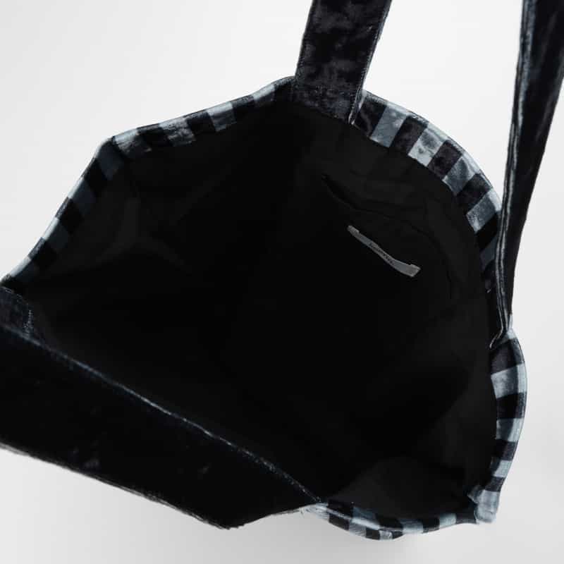 KEENA. KEENA＜キーナ＞ バーニーズ　ニューヨーク限定ストライプ柄トートバッグ BLACK