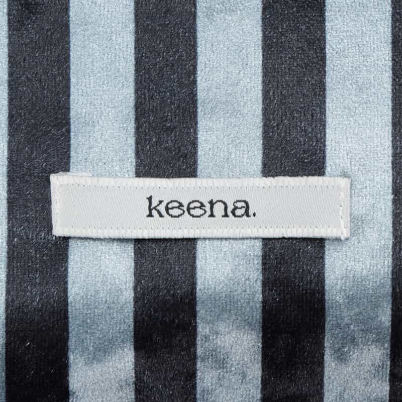 KEENA. KEENA＜キーナ＞ バーニーズ　ニューヨーク限定ストライプ柄ポーチ BLACK
