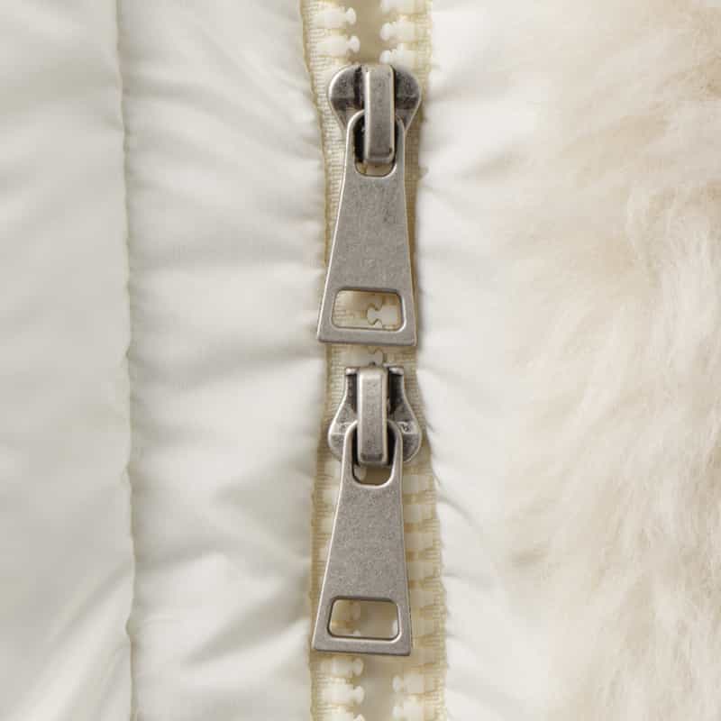 MONCLER MONCLER ＜モンクレール＞ ハイブリッド フーデッドダウンジャケット IVORY