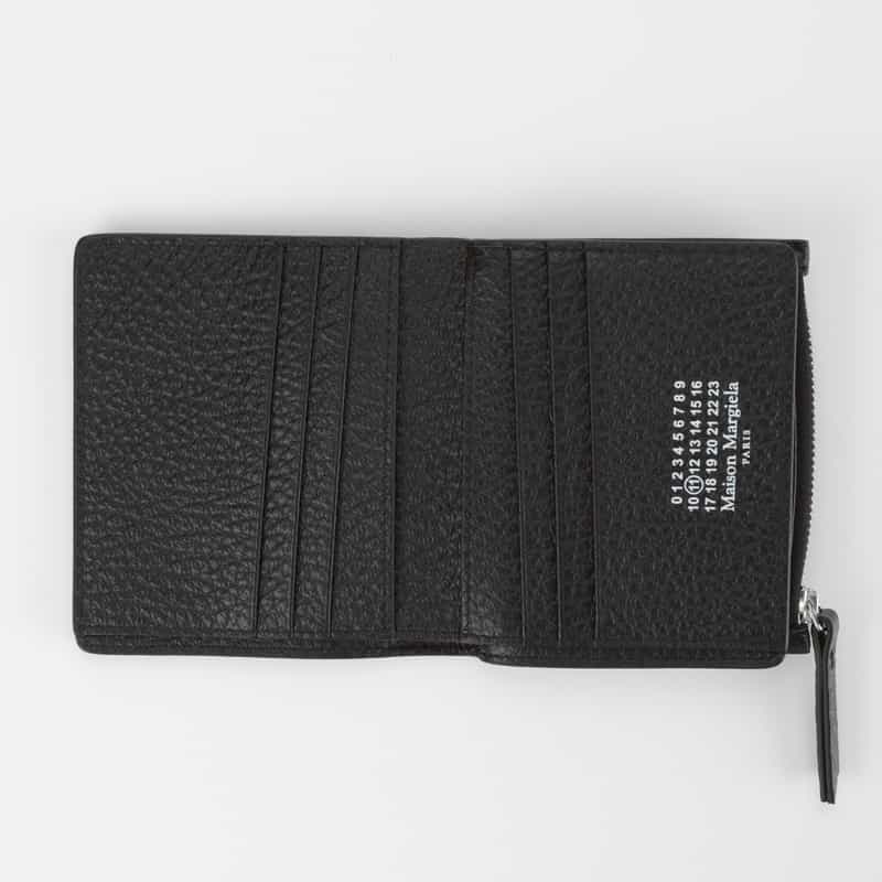 MAISON MARGIELA MAISON MARGIELA＜メゾンマルジェラ＞ スモールウォレット BLACK