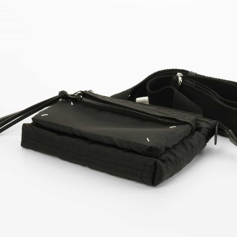 MAISON MARGIELA MAISON MARGIELA＜メゾンマルジェラ＞ クロスボディバッグ BLACK
