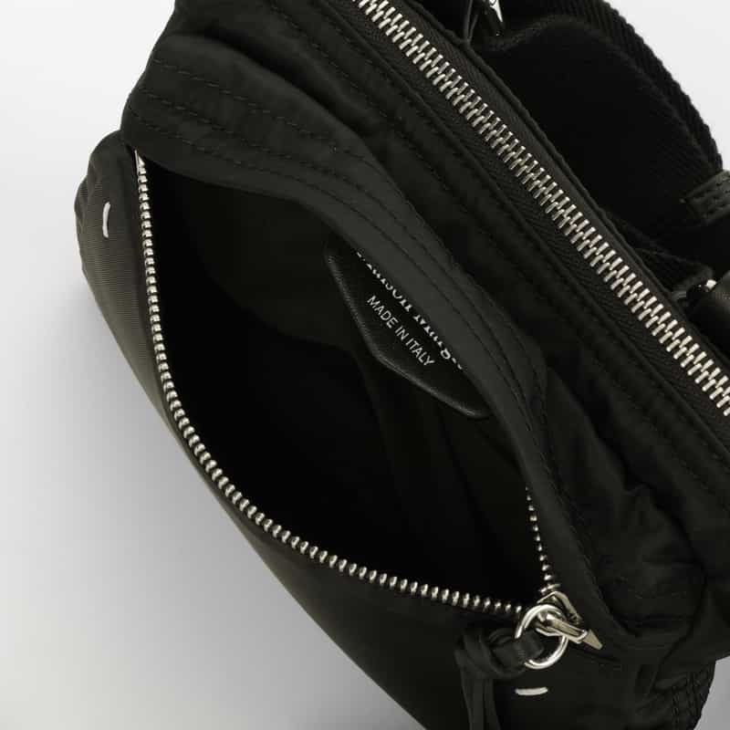 MAISON MARGIELA MAISON MARGIELA＜メゾンマルジェラ＞ クロスボディバッグ BLACK