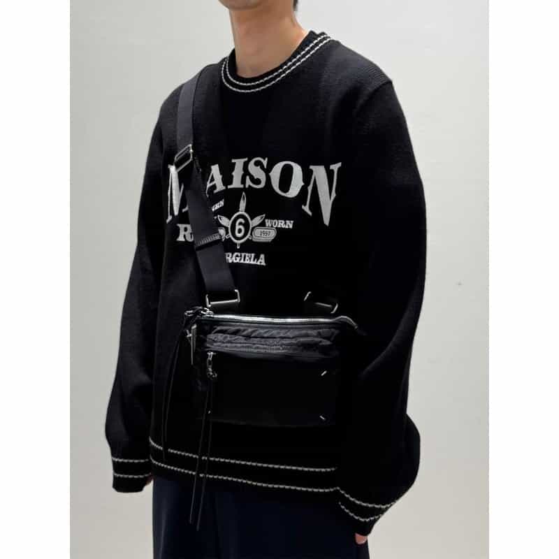 MAISON MARGIELA MAISON MARGIELA＜メゾンマルジェラ＞ クロスボディバッグ BLACK