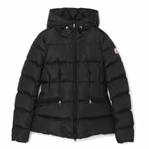 MONCLER＜モンクレール＞ ショート丈ダウンジャケット “AVOCE“