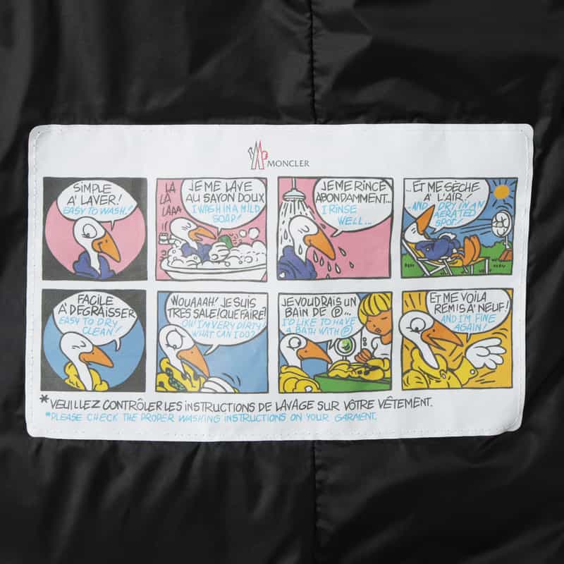 MONCLER MONCLER＜モンクレール＞ ショート丈ダウンジャケット “AVOCE“ BLACK