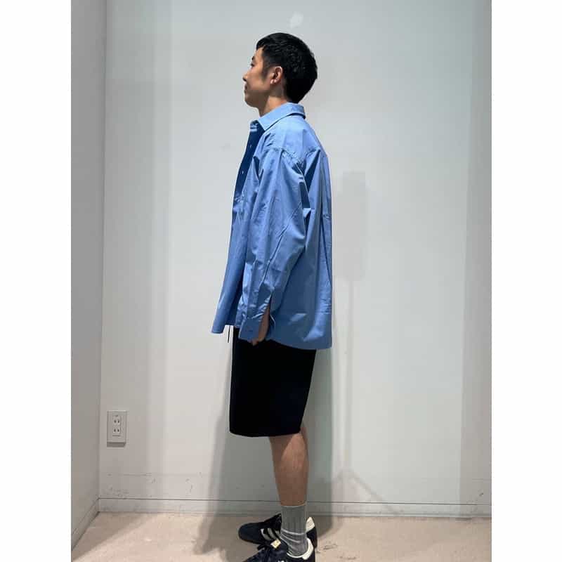 BARNEYS NEW YORK オーバーフィットカジュアルシャツ（THOMAS MASON社製コットン使用） BLUE