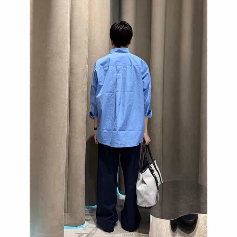 BARNEYS NEW YORK オーバーフィットカジュアルシャツ（THOMAS MASON社製コットン使用） BLUE
