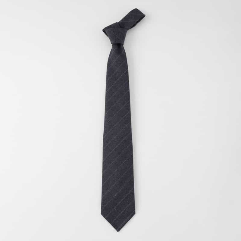 BARNEYS NEW YORK ストライプ柄タイ NAVY