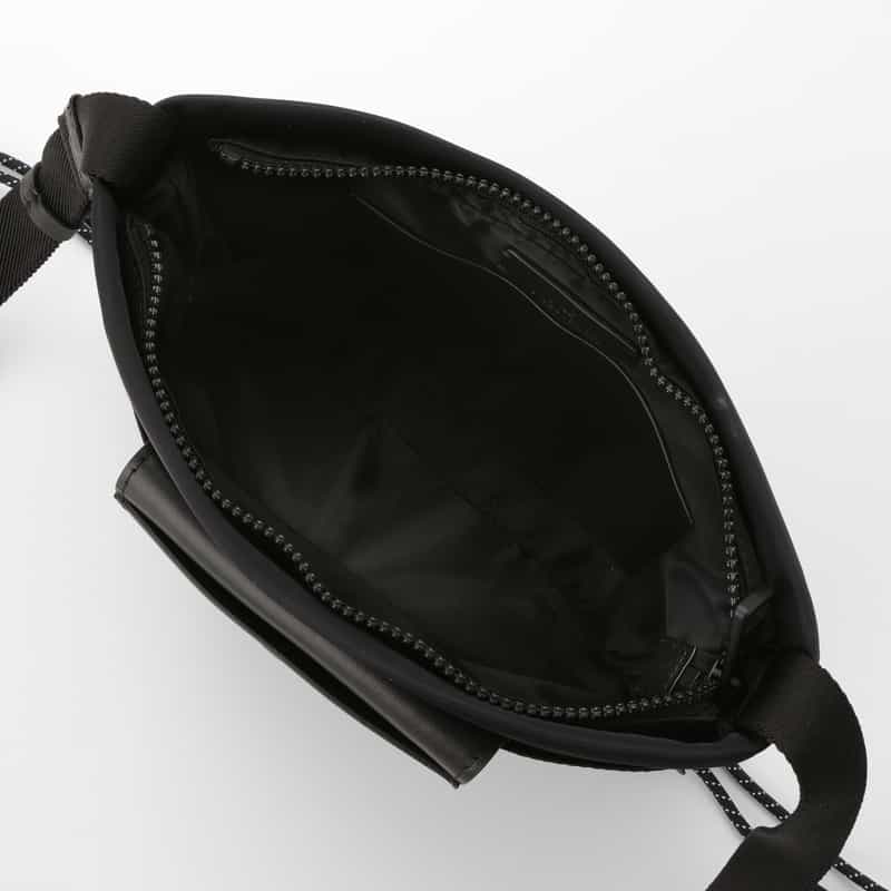 MONCLER MONCLER＜モンクレール＞ クロスボディバッグ BLACK