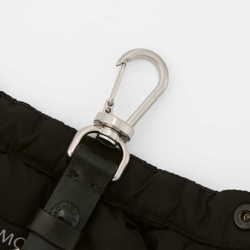 MONCLER MONCLER ＜モンクレール＞ ベスト型キーリング BLACK