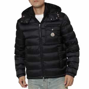 MONCLER＜モンクレール＞ ポケット付きダウンジャケット