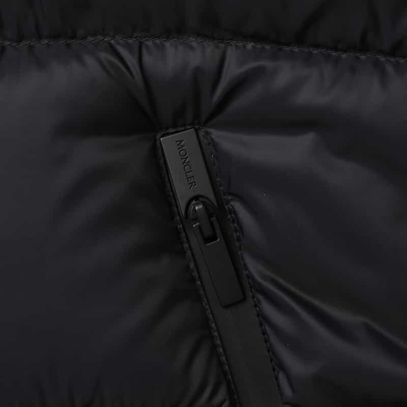 MONCLER MONCLER＜モンクレール＞ ダウンジャケット BLACK