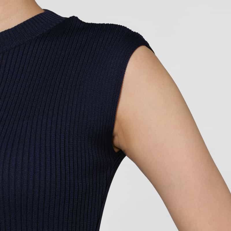 BARNEYS NEW YORK ウォッシャブル ノースリーブ ランダムマルチラインニットドレス NAVY