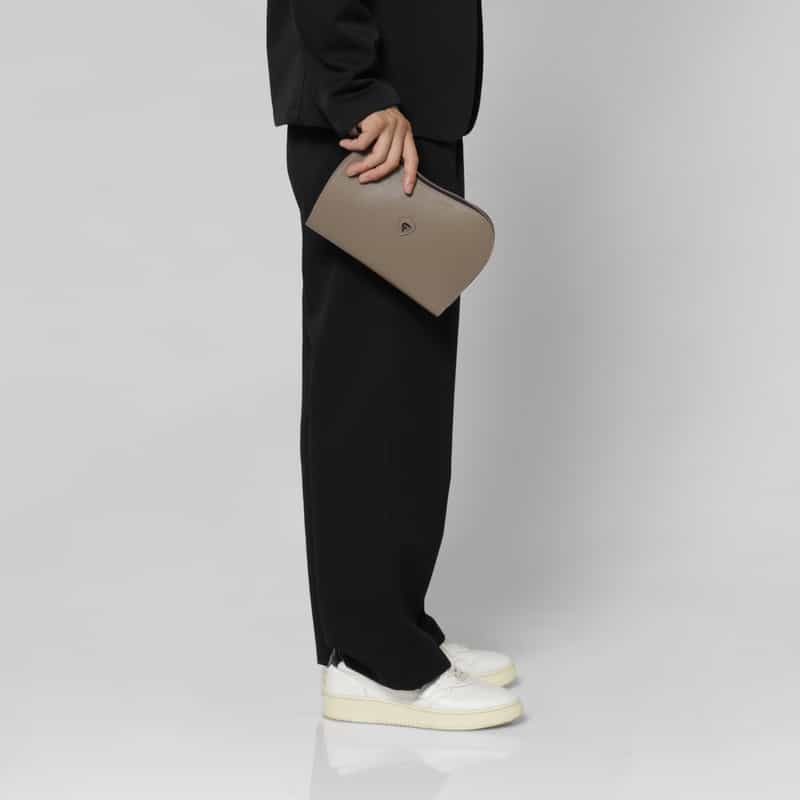 CHAMBORD SELLIER CHAMBORD SELLIER＜シャンボール セリエ＞ クラッチバッグ“ANGERS" TAUPE